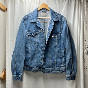 Everlane Medium Wash Jean Button Jacket- Large